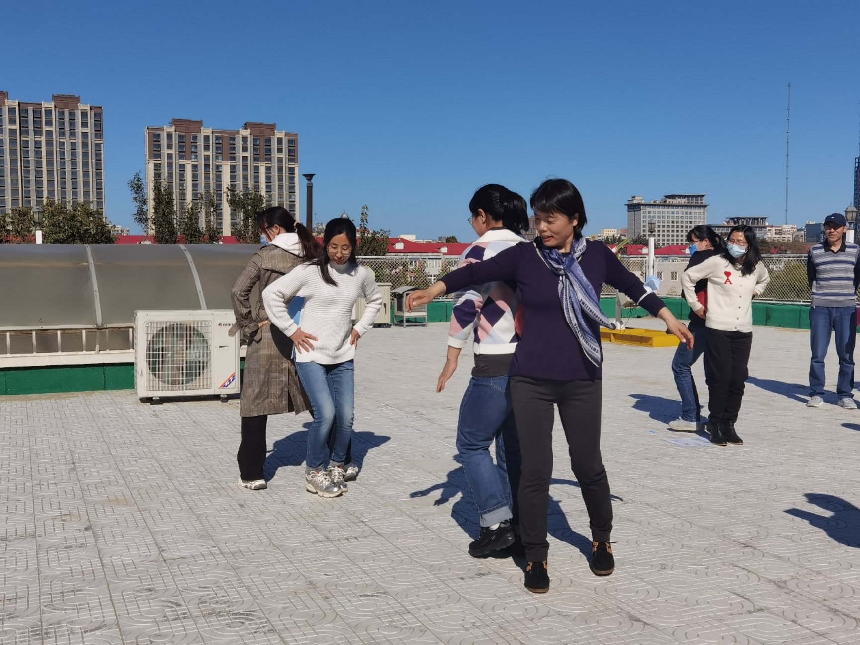 F:\MyDoc\必赢亚洲学院实验室工作\活动照片\IMG_20211022_130410.jpg